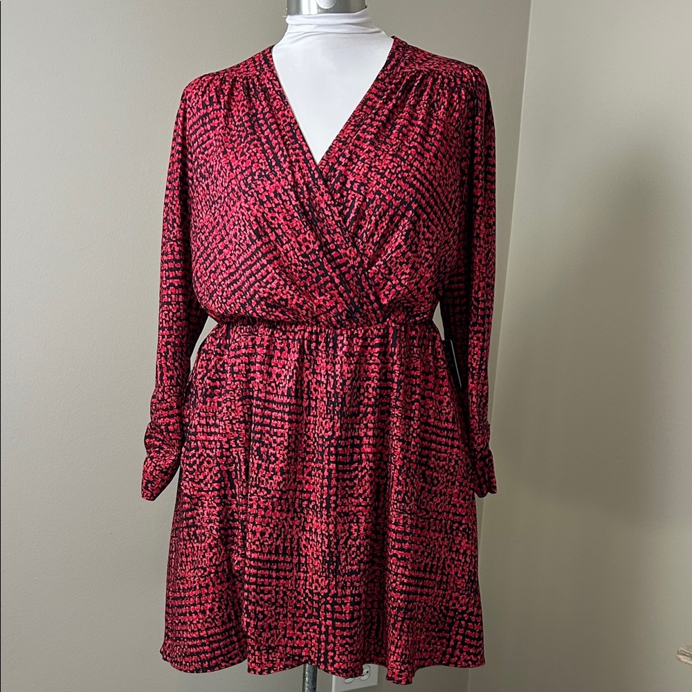 Express NWT Faux Wrap Dress Black Red – Size Large